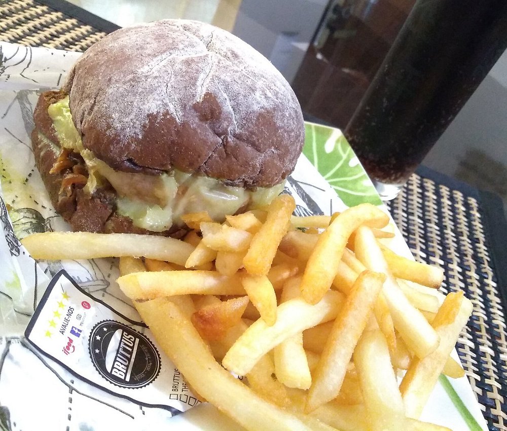 Review by Carlla - Burger with Bun